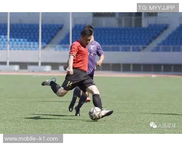 足球俱乐部经营范围的多元化探索与发展策略分析